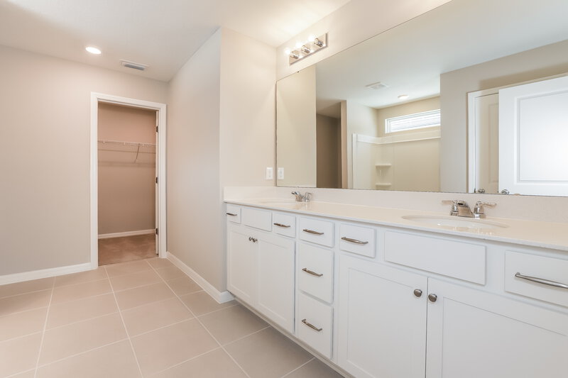 2,570/Mo, 2238 Shasta Street Lakeland, FL 33805 Main Bathroom View