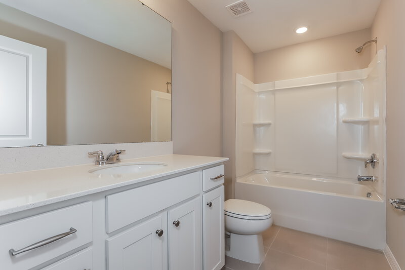 2,570/Mo, 2238 Shasta Street Lakeland, FL 33805 Bathroom View