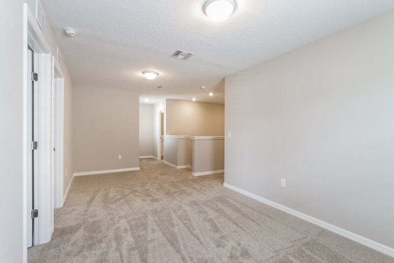 2,455/Mo, 2104 Tehama Court Lakeland, FL 33805 Living Room View 4
