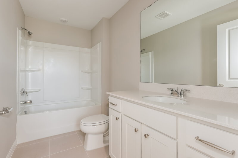 2,395/Mo, 2136 Tehama Court Lakeland, FL 33805 Bathroom View