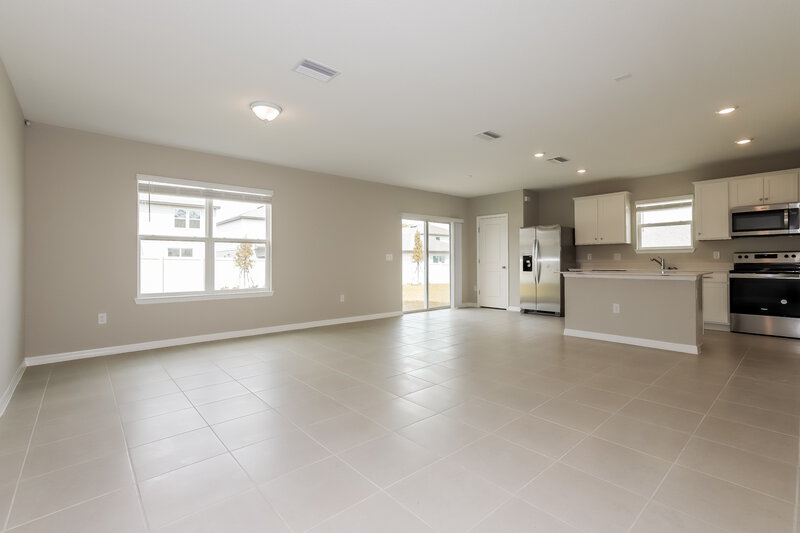 2,075/Mo, 2144 Tehama Court Lakeland, FL 33805 Living Room View