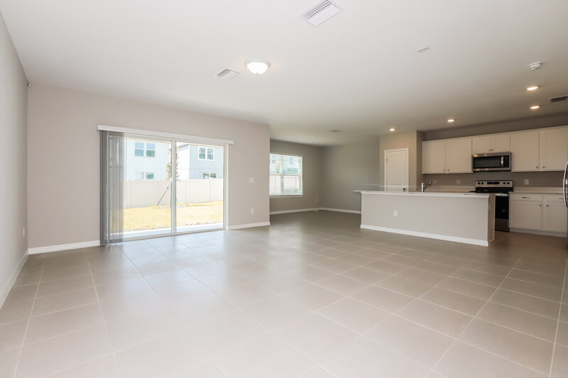 2,455/Mo, 2152 Tehama Court Lakeland, FL 33805 Living Room View 2