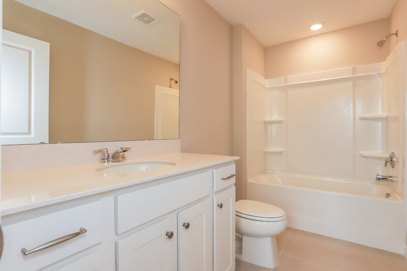 3,990/Mo, 2180 Tehama Court Lakeland, FL 33805 Bathroom View