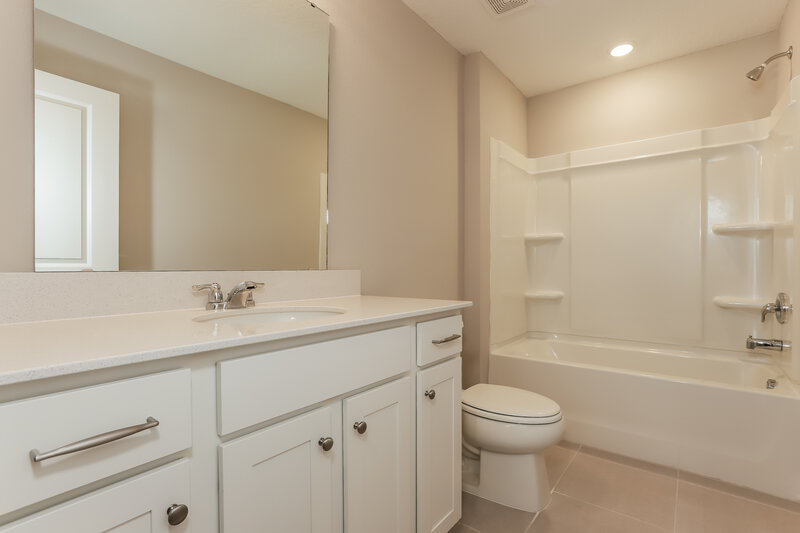 2,490/Mo, 2371 Shasta Street Lakeland, FL 33805 Bathroom View