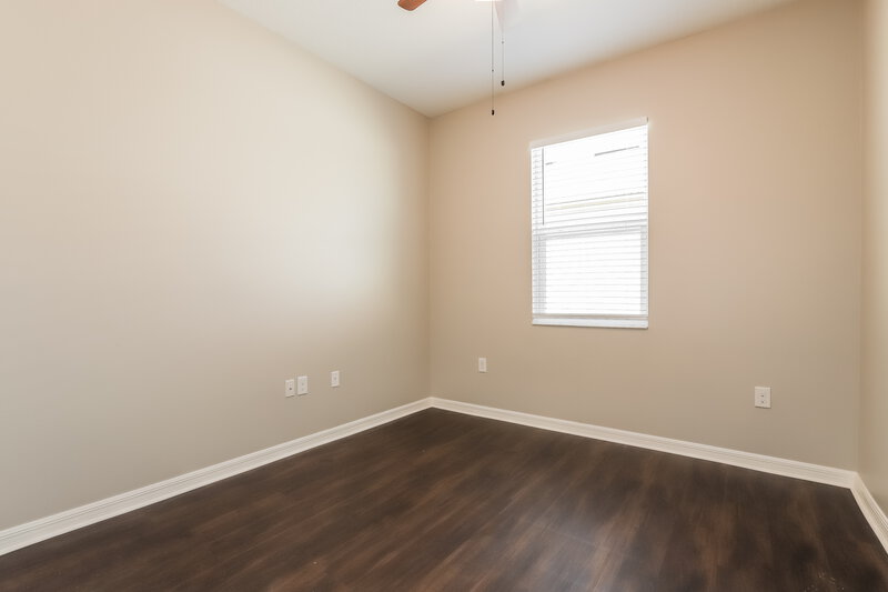 1,995/Mo, 4251 Moon Shadow Loop Mulberry, FL 33860 Bedroom View