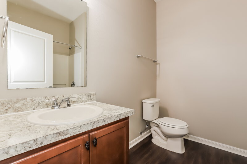 1,995/Mo, 4251 Moon Shadow Loop Mulberry, FL 33860 Bathroom View