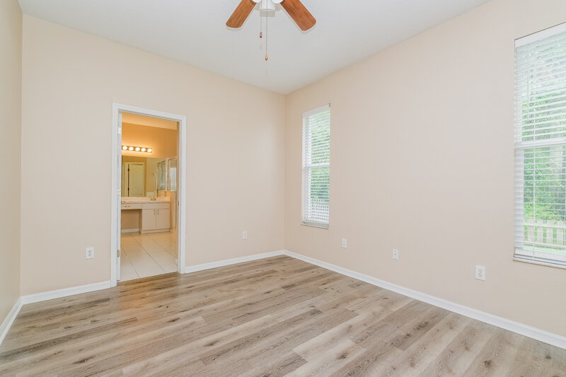 2,315/Mo, 25402 Seven Rivers Cir Land O' Lakes, FL 34639 Main Bedroom View