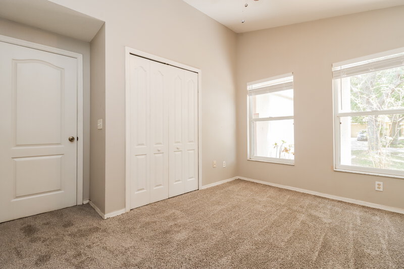 1,925/Mo, 7612 Clovelly Park Pl Apollo Beach, FL 33572 Bedroom View 2