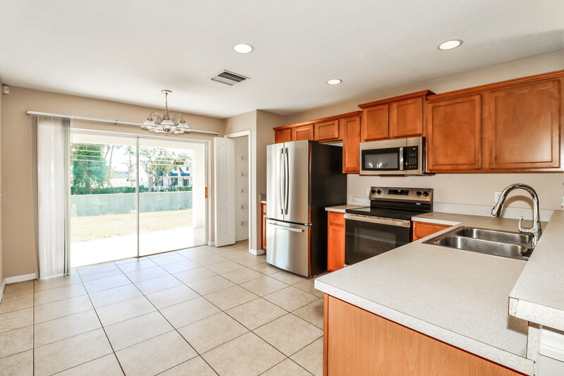 3,200/Mo, 8507 Deer Chase Dr Riverview, FL 33578 Kitchen View