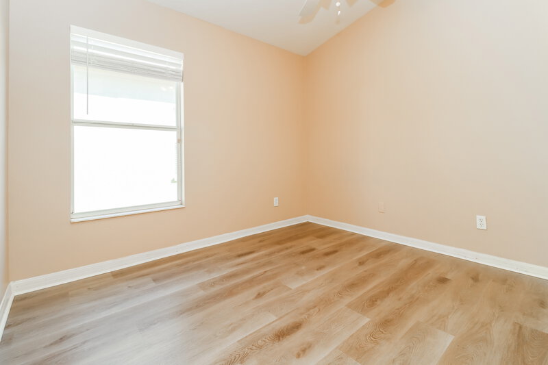 3,200/Mo, 8507 Deer Chase Dr Riverview, FL 33578 Bedroom View