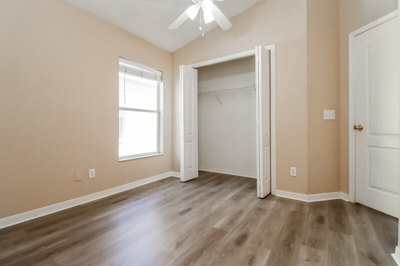 3,200/Mo, 8507 Deer Chase Dr Riverview, FL 33578 Bedroom View 3
