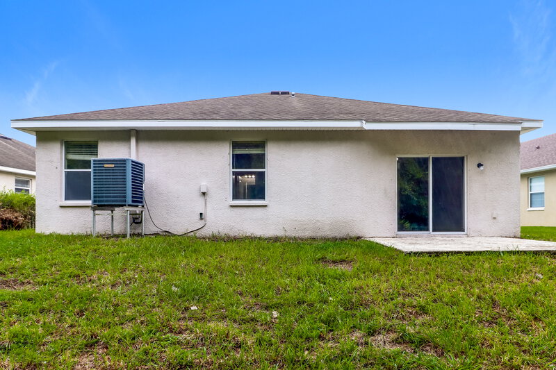 1,980/Mo, 11856 Colony Lakes Blvd New Port Richey, FL 34654 Rear View 2