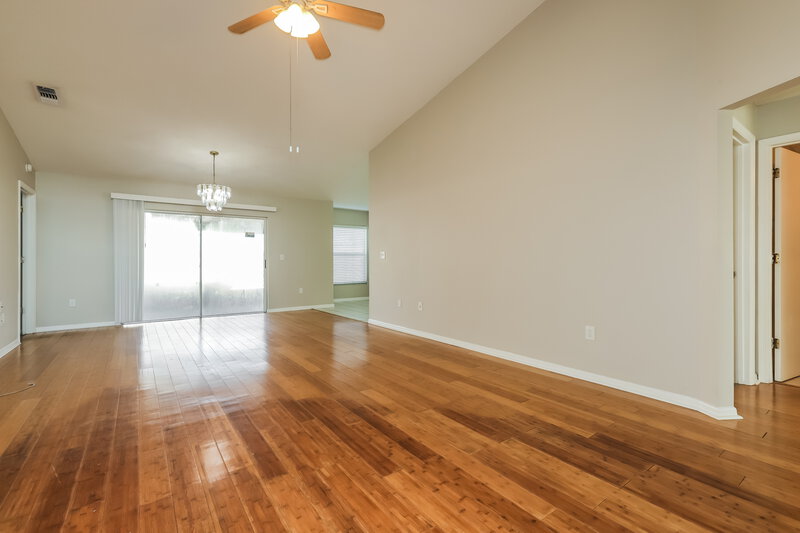 2,305/Mo, 219 Lookout Dr Apollo Beach, FL 33572 Living Room View