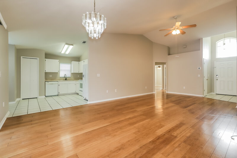 2,305/Mo, 219 Lookout Dr Apollo Beach, FL 33572 Dining Room View