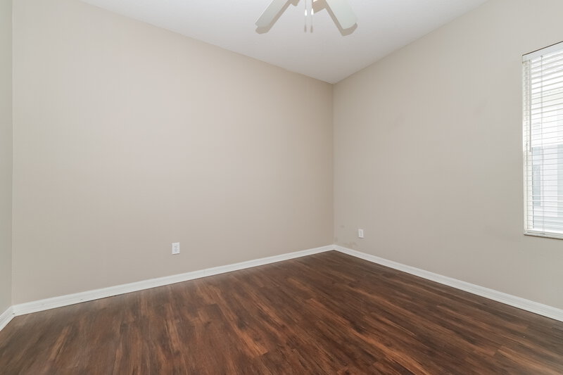 2,060/Mo, 6816 Surrey Oak Dr Apollo Beach, FL 33572 Bedroom View