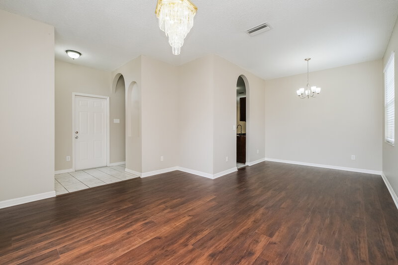 2,580/Mo, 18003 Misty Blue Ln Tampa, FL 33647 Living Room View
