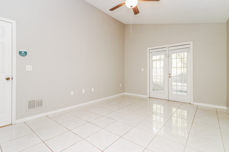 3,630/Mo, 7249 Captiva Cir New Port Richey, FL 34655 Main Bedroom View