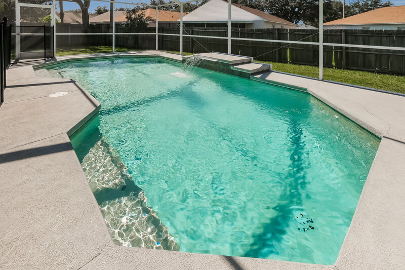 2,435/Mo, 6205 Venezia Pl Riverview, FL 33578 Pool View