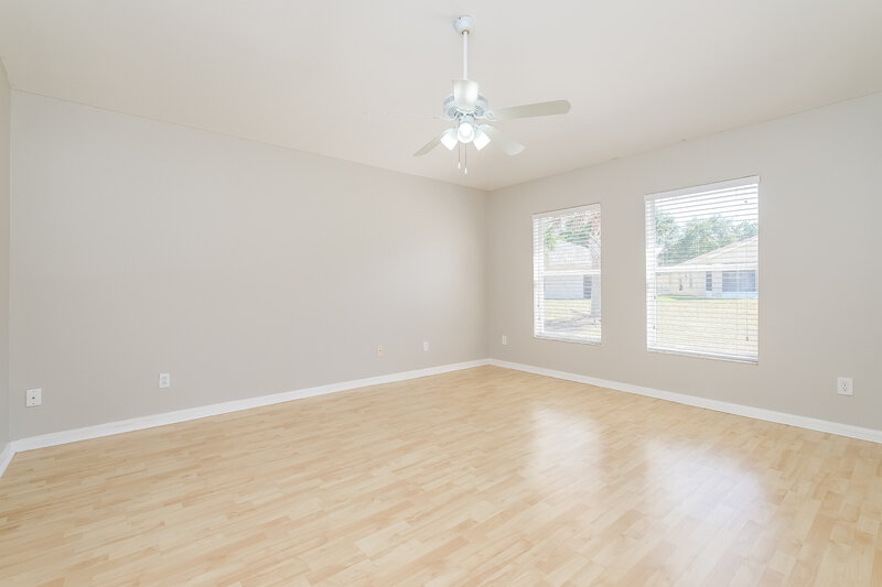 2,075/Mo, 11204 Cocoa Beach Dr Riverview, FL 33569 Main Bedroom View