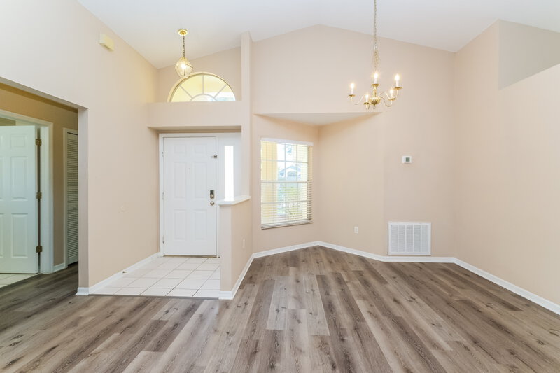 1,960/Mo, 28246 Tall Grass Dr Wesley Chapel, FL 33543 Living Room View 2