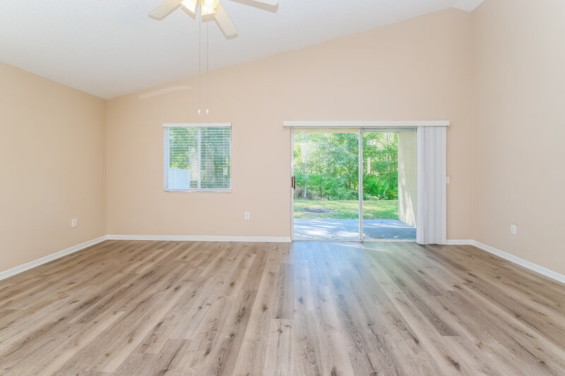 1,960/Mo, 28246 Tall Grass Dr Wesley Chapel, FL 33543 Family Room View