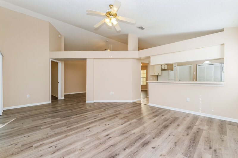 1,960/Mo, 28246 Tall Grass Dr Wesley Chapel, FL 33543 Family Room View 2