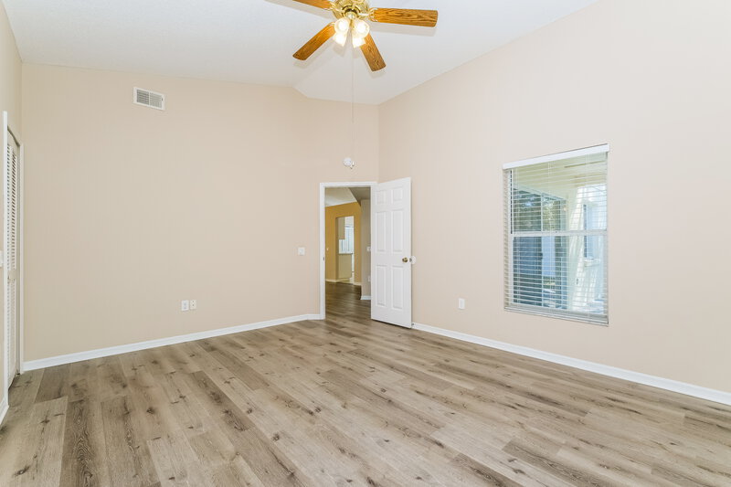 1,960/Mo, 28246 Tall Grass Dr Wesley Chapel, FL 33543 Main Bedroom View 2