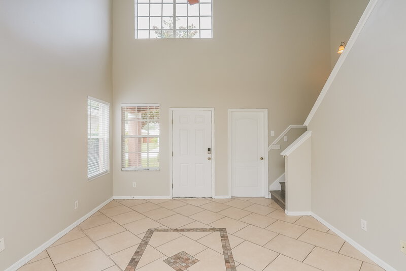 2,610/Mo, 12723 Adventure Dr Riverview, FL 33579 Living Room View