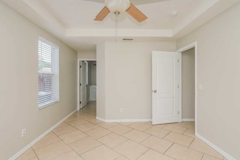 2,610/Mo, 12723 Adventure Dr Riverview, FL 33579 Main Bedroom View 2