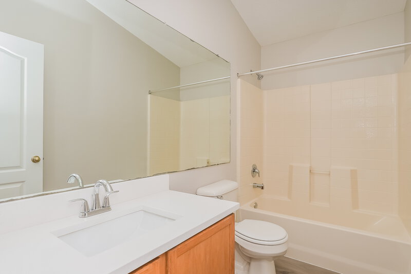 2,610/Mo, 12723 Adventure Dr Riverview, FL 33579 Bathroom View