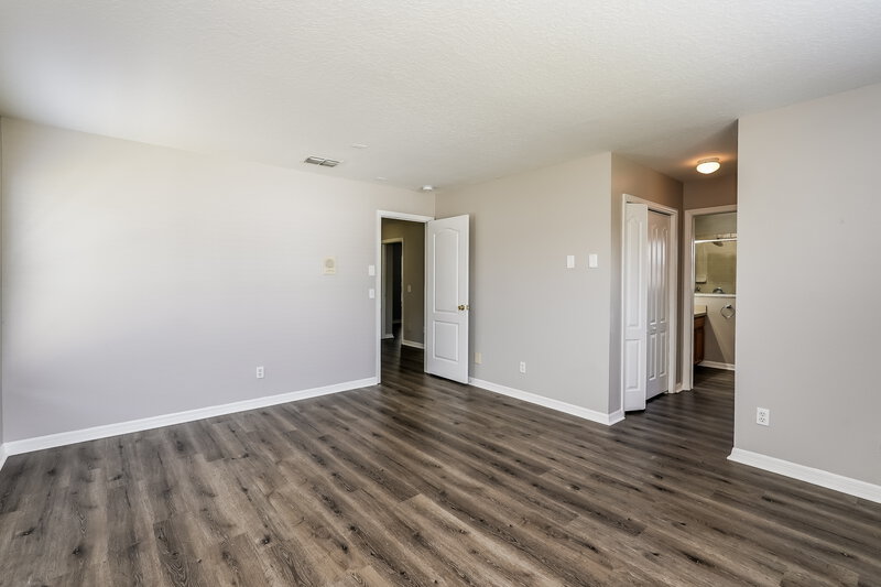 2,155/Mo, 7926 Endless Summer Ct Land O' Lakes, FL 34637 Main Bedroom View