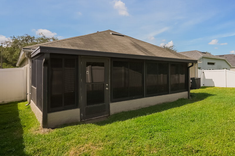 2,605/Mo, 19317 Otters Wick Way Land O' Lakes, FL 34638 Rear View