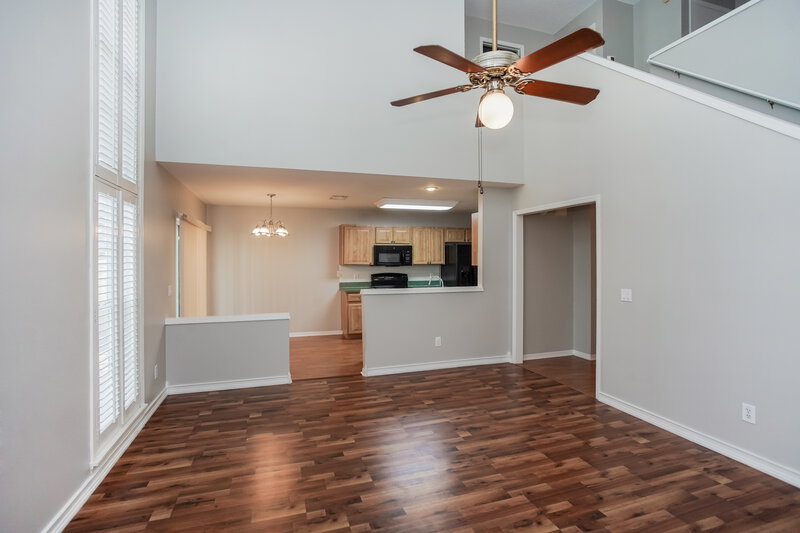 2,455/Mo, 17703 Parkway Green Ln Tampa, FL 33647 Misc View 3