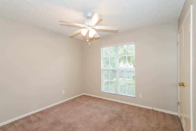 2,310/Mo, 17703 Parkway Green Ln Tampa, FL 33647 Bedroom View