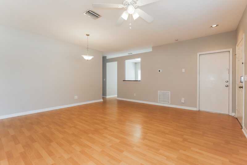 3,350/Mo, 10808 Shasta Ct Riverview, FL 33569 Living Room View