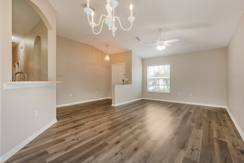 3,490/Mo, 1620 Totem Pole Way Lutz, FL 33559 Living Room View 2