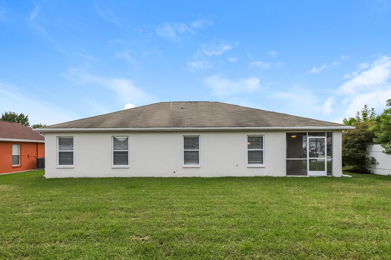 3,490/Mo, 1620 Totem Pole Way Lutz, FL 33559 Rear View