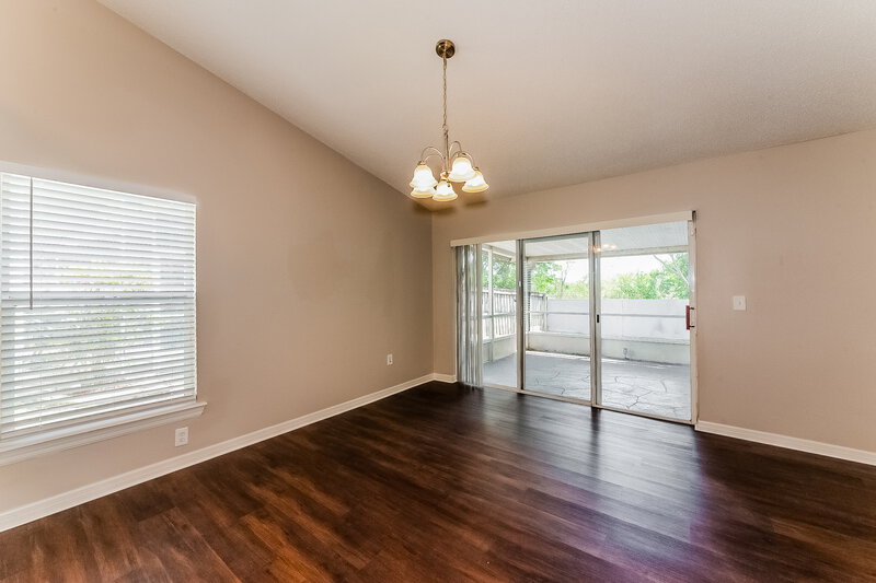 2,200/Mo, 11942 Lark Song Loop Riverview, FL 33579 Dining Room View
