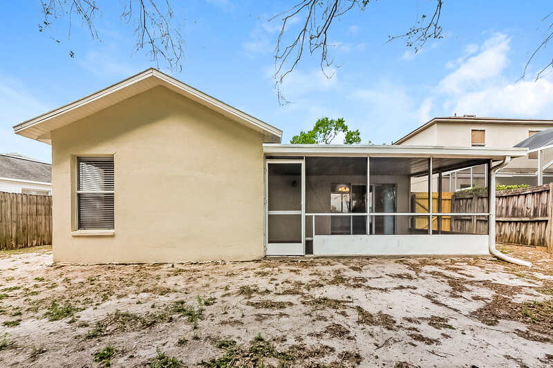 2,200/Mo, 11942 Lark Song Loop Riverview, FL 33579 Rear View