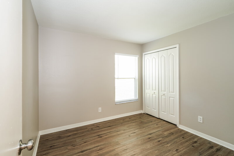 2,300/Mo, 29805 Morningmist Dr Wesley Chapel, FL 33543 Bedroom View