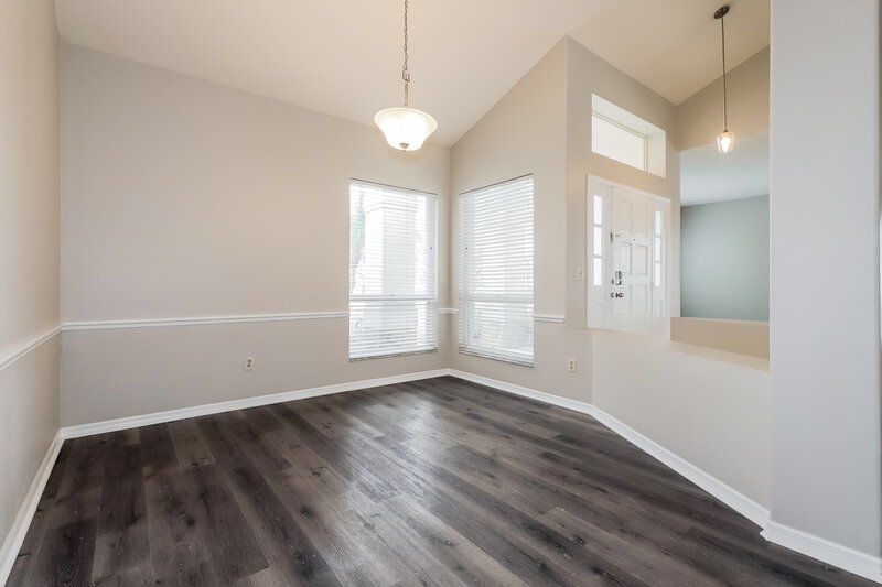 2,590/Mo, 9203 Rockrose Dr Tampa, FL 33647 Dining Room View