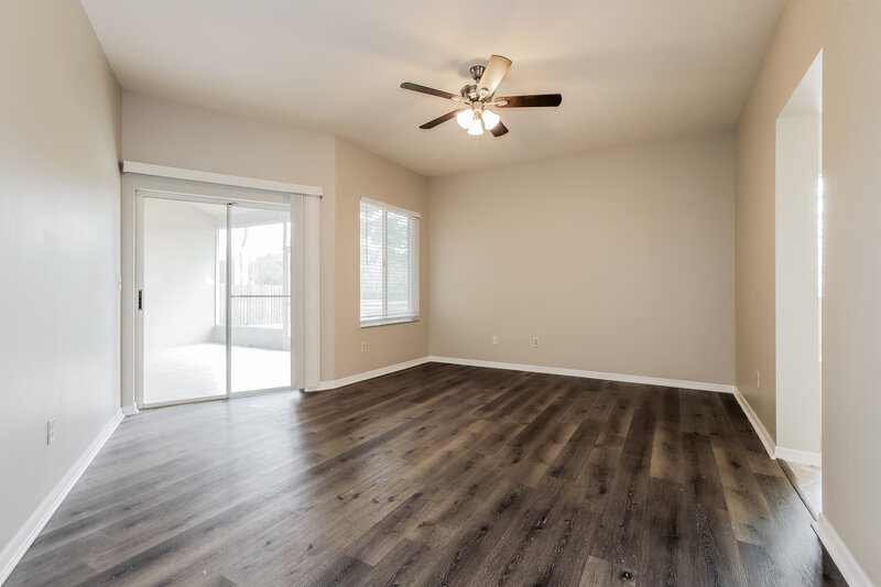 2,590/Mo, 9203 Rockrose Dr Tampa, FL 33647 Main Bedroom View