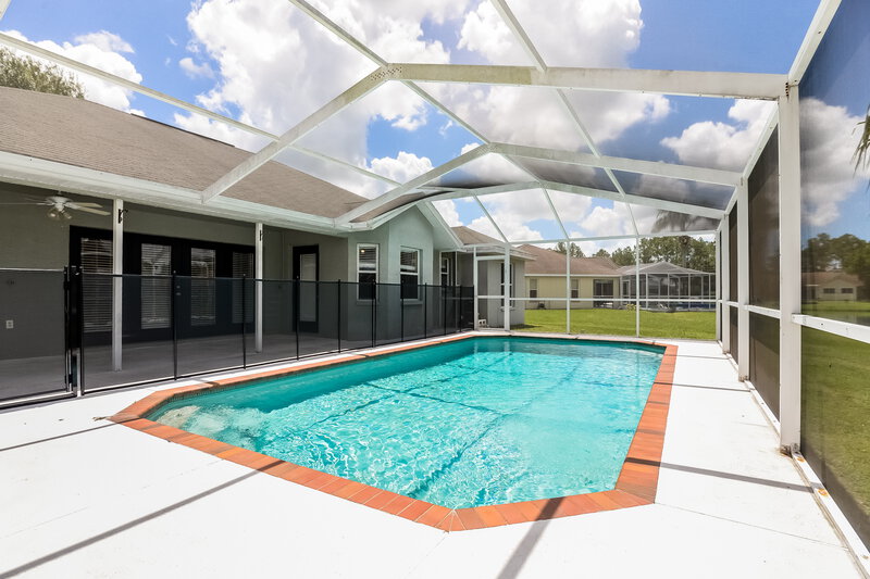 2,310/Mo, 4345 Harney Ct New Port Richey, FL 34655 Rear View