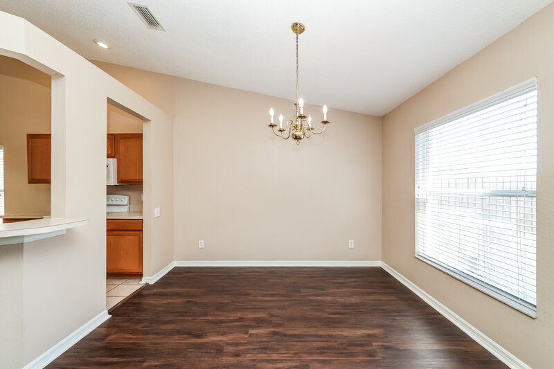 2,250/Mo, 12614 Midpointe Dr Riverview, FL 33578 Dining Room View