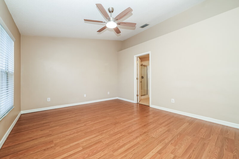 2,250/Mo, 12614 Midpointe Dr Riverview, FL 33578 Main Bedroom View 2