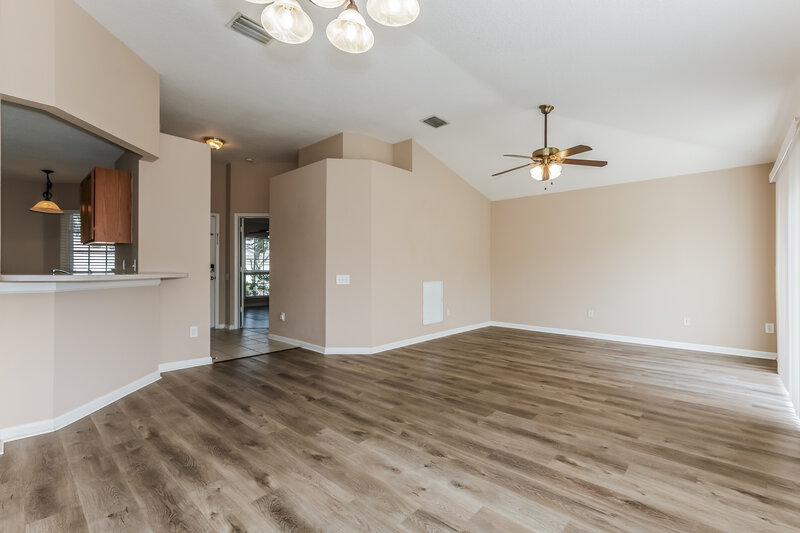 1,965/Mo, 13247 Early Run Ln Riverview, FL 33578 Living Room View 2