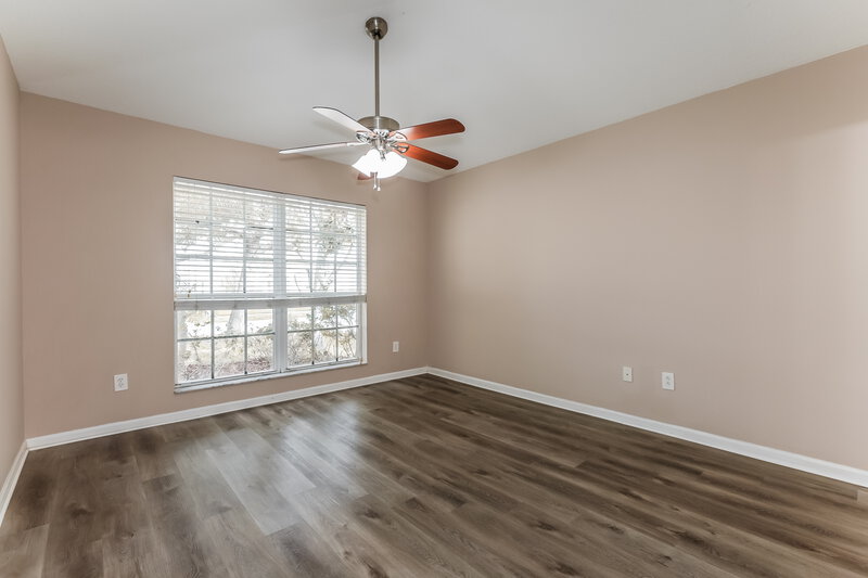 1,965/Mo, 13247 Early Run Ln Riverview, FL 33578 Main Bedroom View