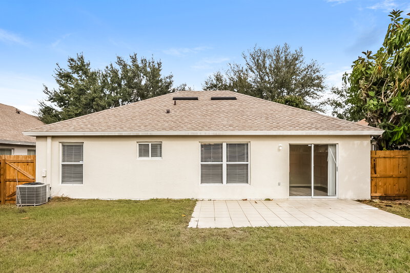 1,965/Mo, 13247 Early Run Ln Riverview, FL 33578 Rear View