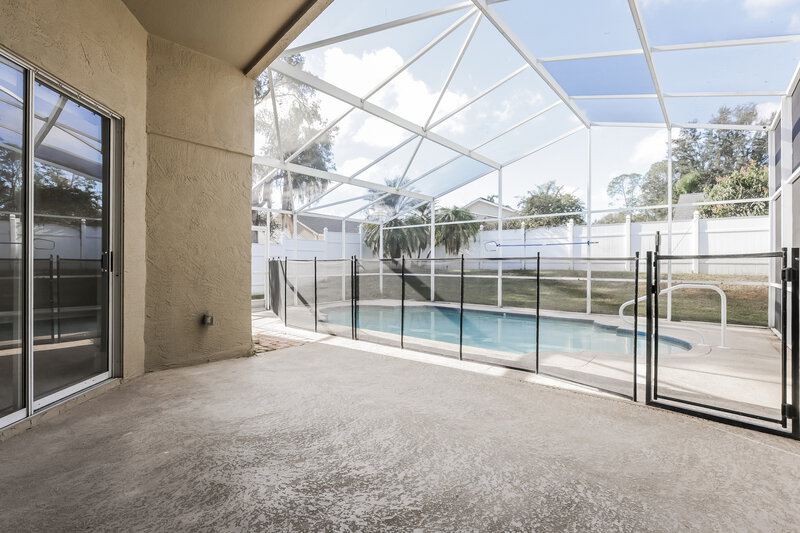 2,155/Mo, 5147 Pond View Ct Zephyrhills, FL 33541 Covered Patio View