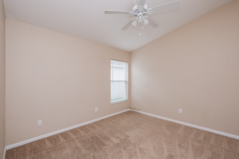 2,100/Mo, 12442 Midpointe Dr Riverview, FL 33569 Bedroom View